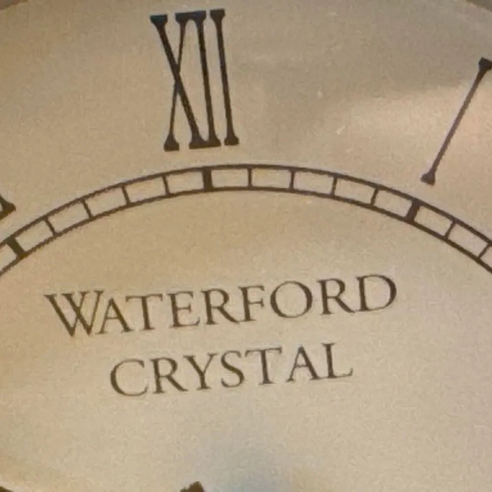 Waterford-Crystal Mantel Clock (battery) Cut Crystal Gold and Silver